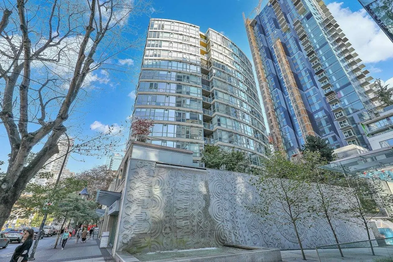 Photo 1 of 2 at #602 – 1238 Burrard Street