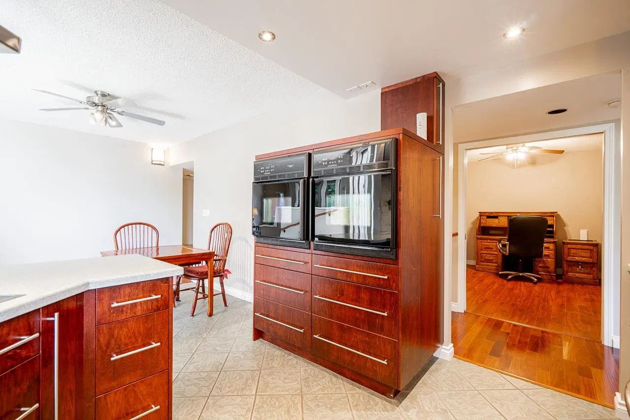Photo 4 of 40 at #101 – 69 Jamieson Court