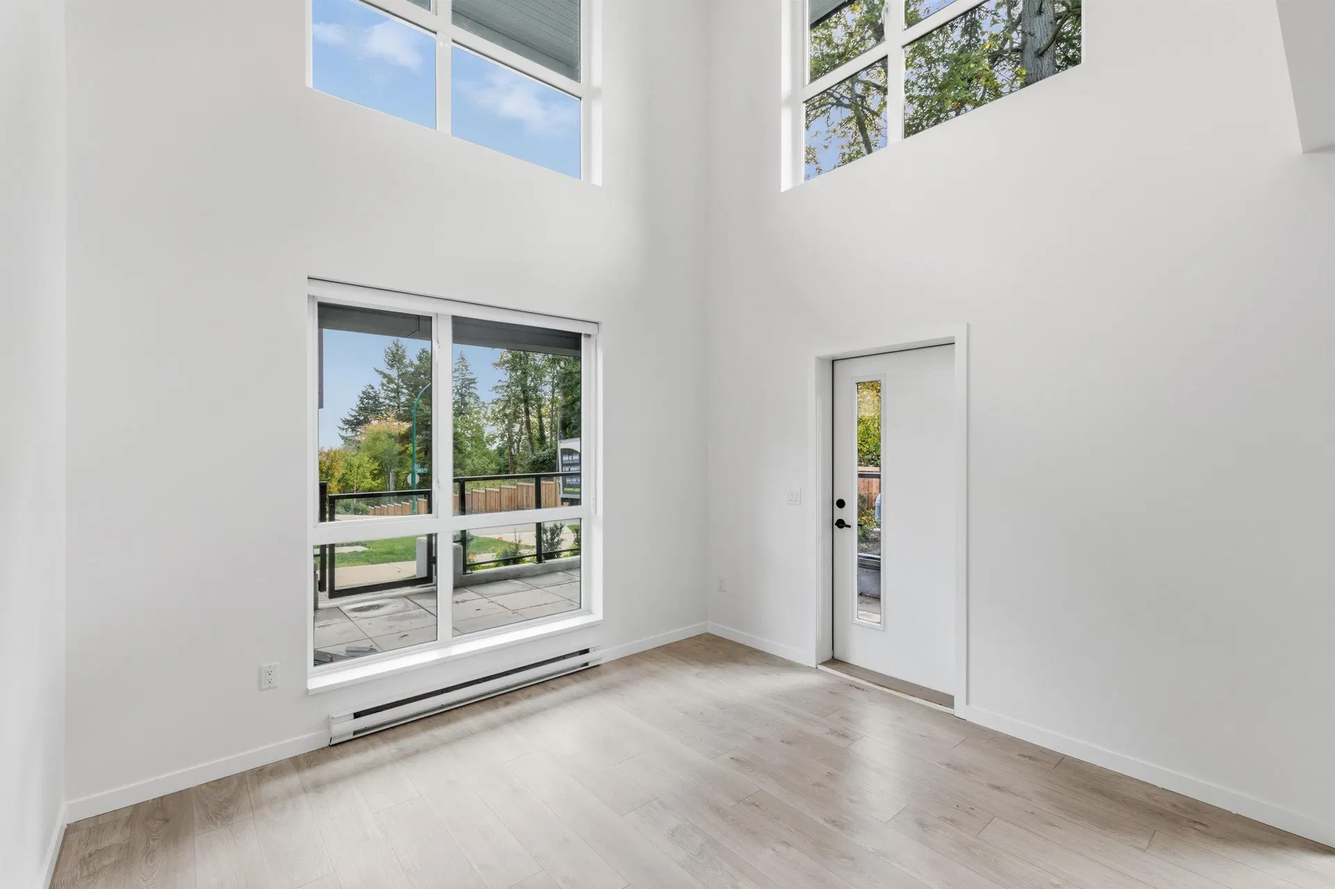 Photo 3 of 23 at #102 – 6585 195a Street