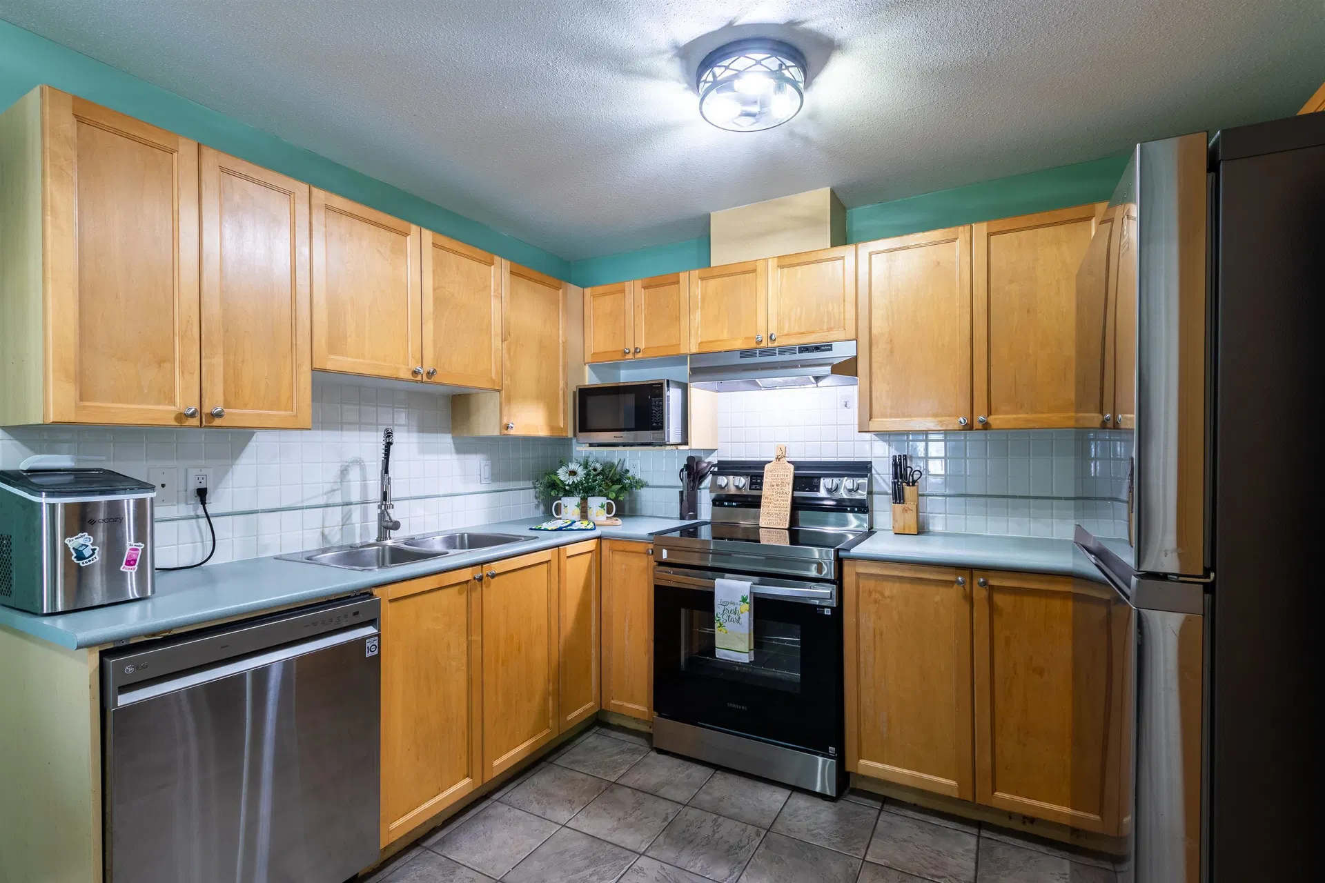 Photo 5 of 32 at #90 – 12099 237th Street