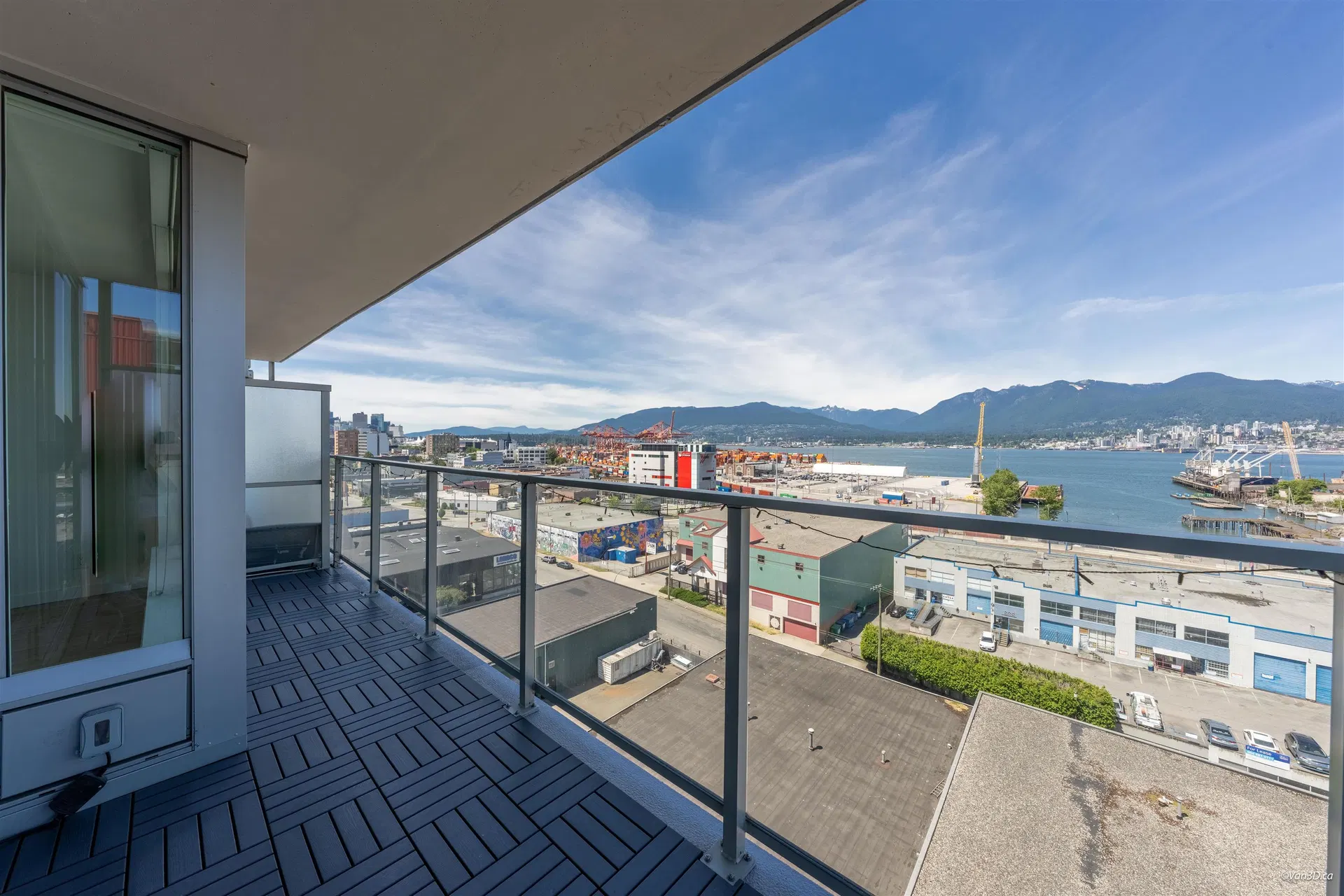Photo 4 of 34 at #1004 – 933 E Hastings Street
