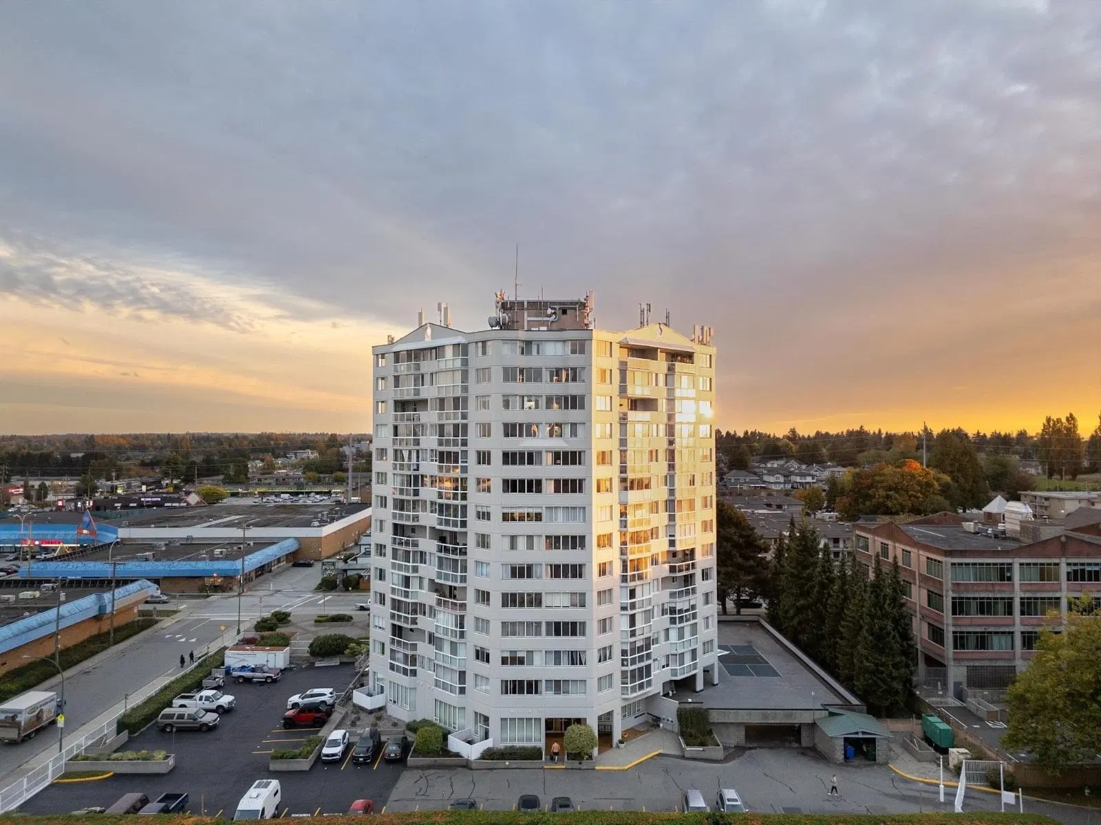 Photo 1 of 8 at #102 – 11881 88 Avenue