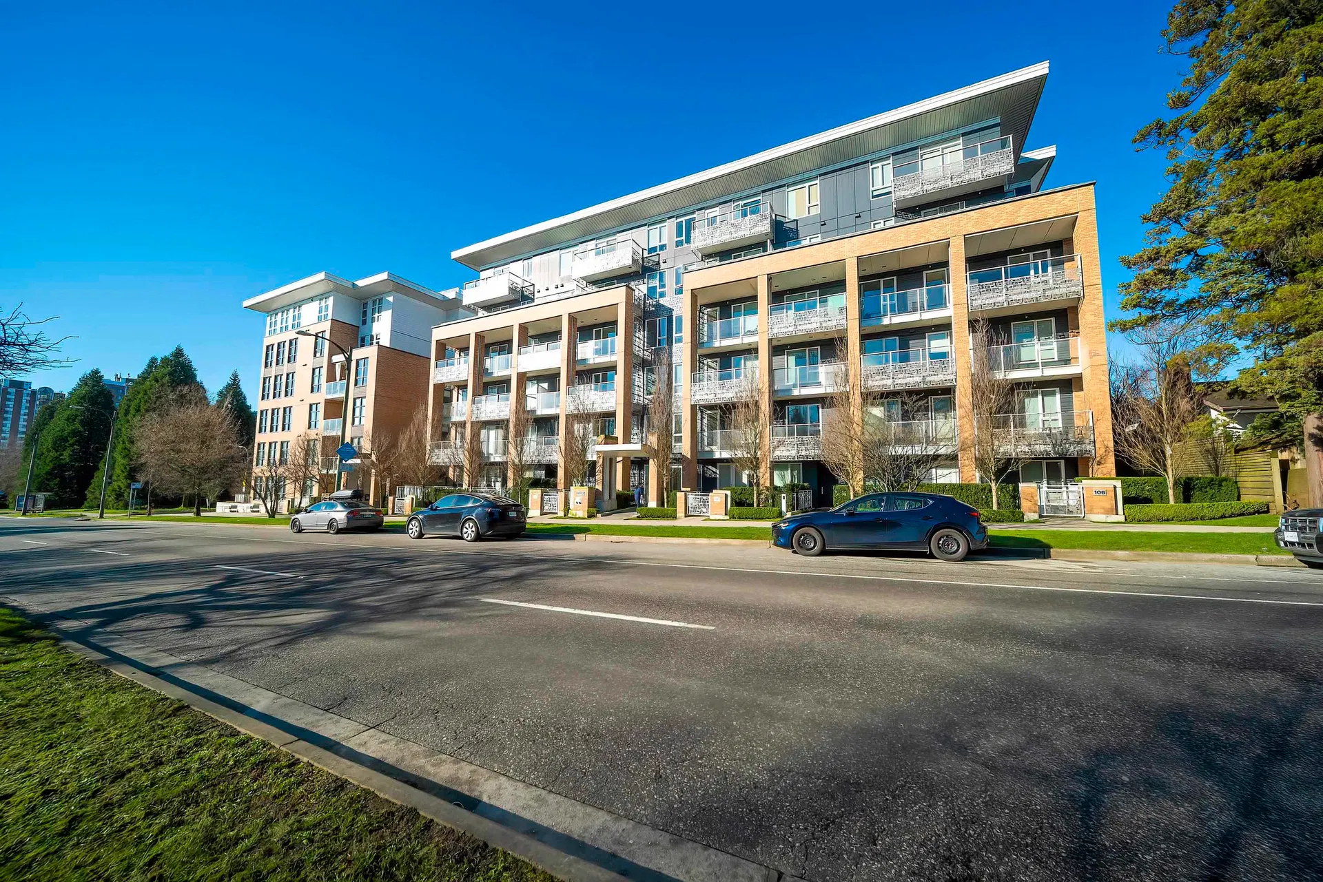 Photo 1 of 28 at #208 – 6933 Cambie Street