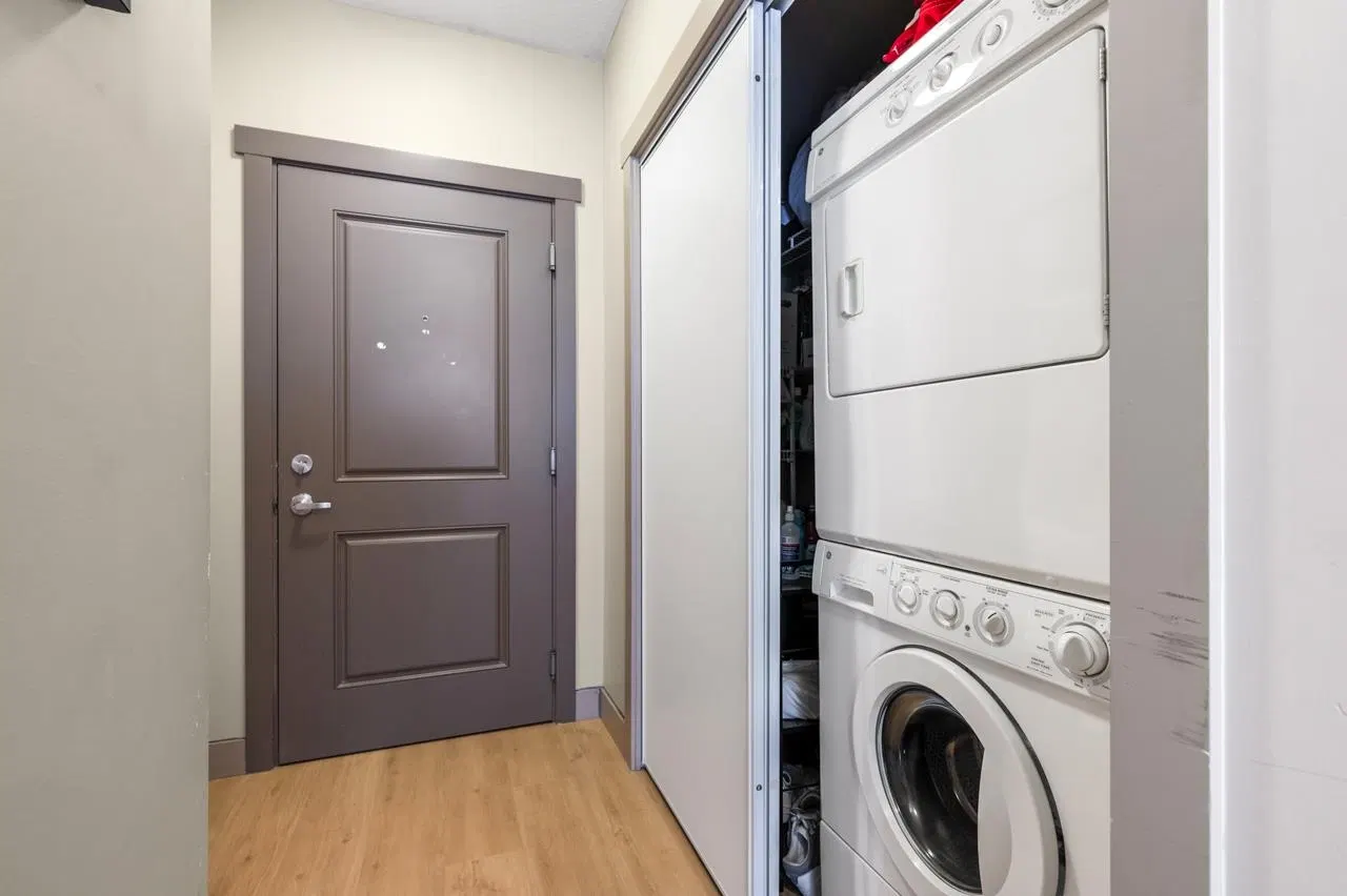 Photo 3 of 19 at #417 – 9009 Cornerstone Mews