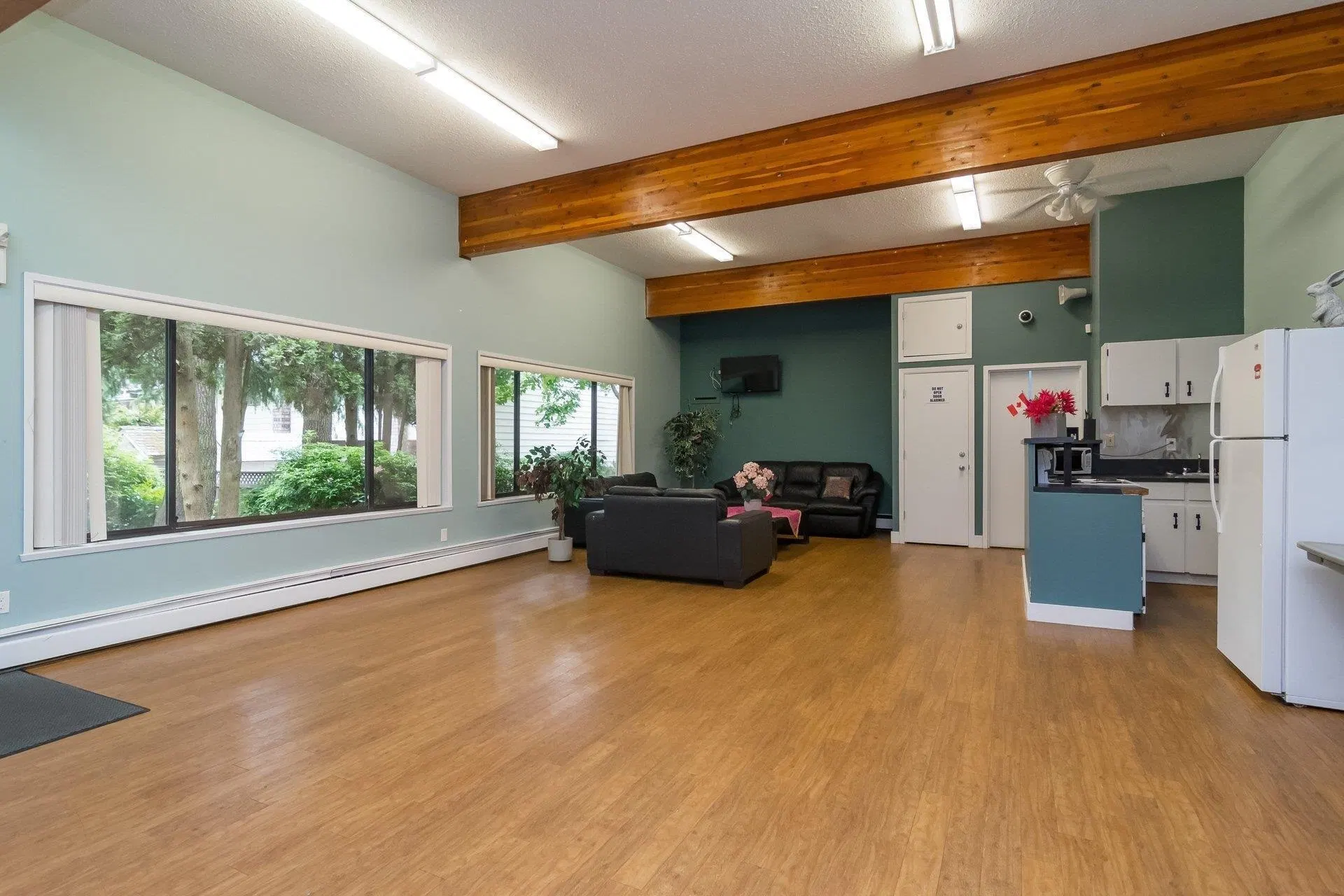 Photo 4 of 36 at #165 – 7486 138 Street