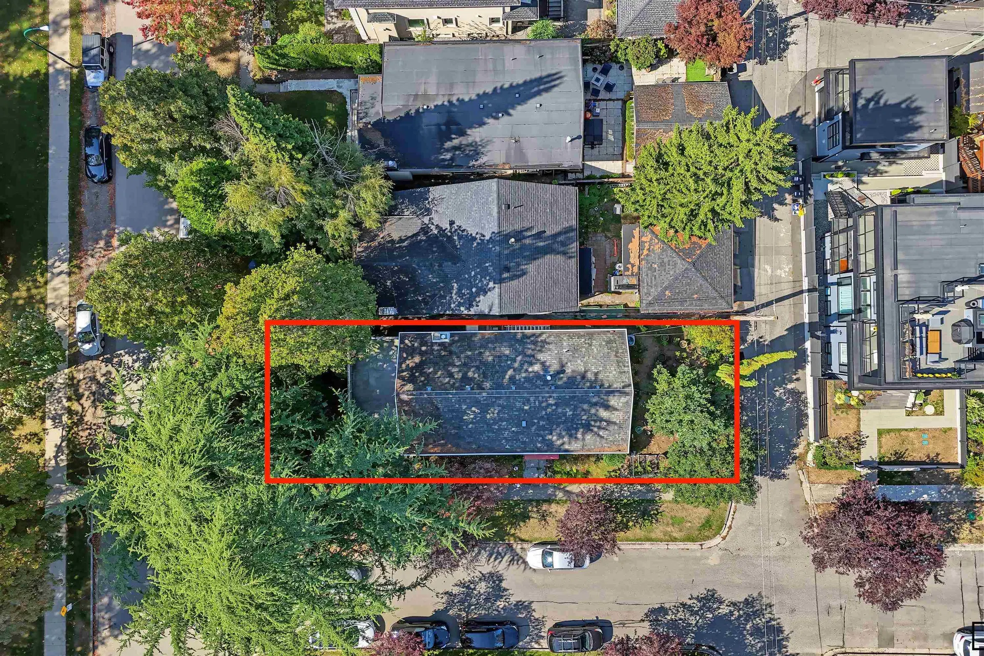 Photo 4 of 17 at 6689 Vine Street