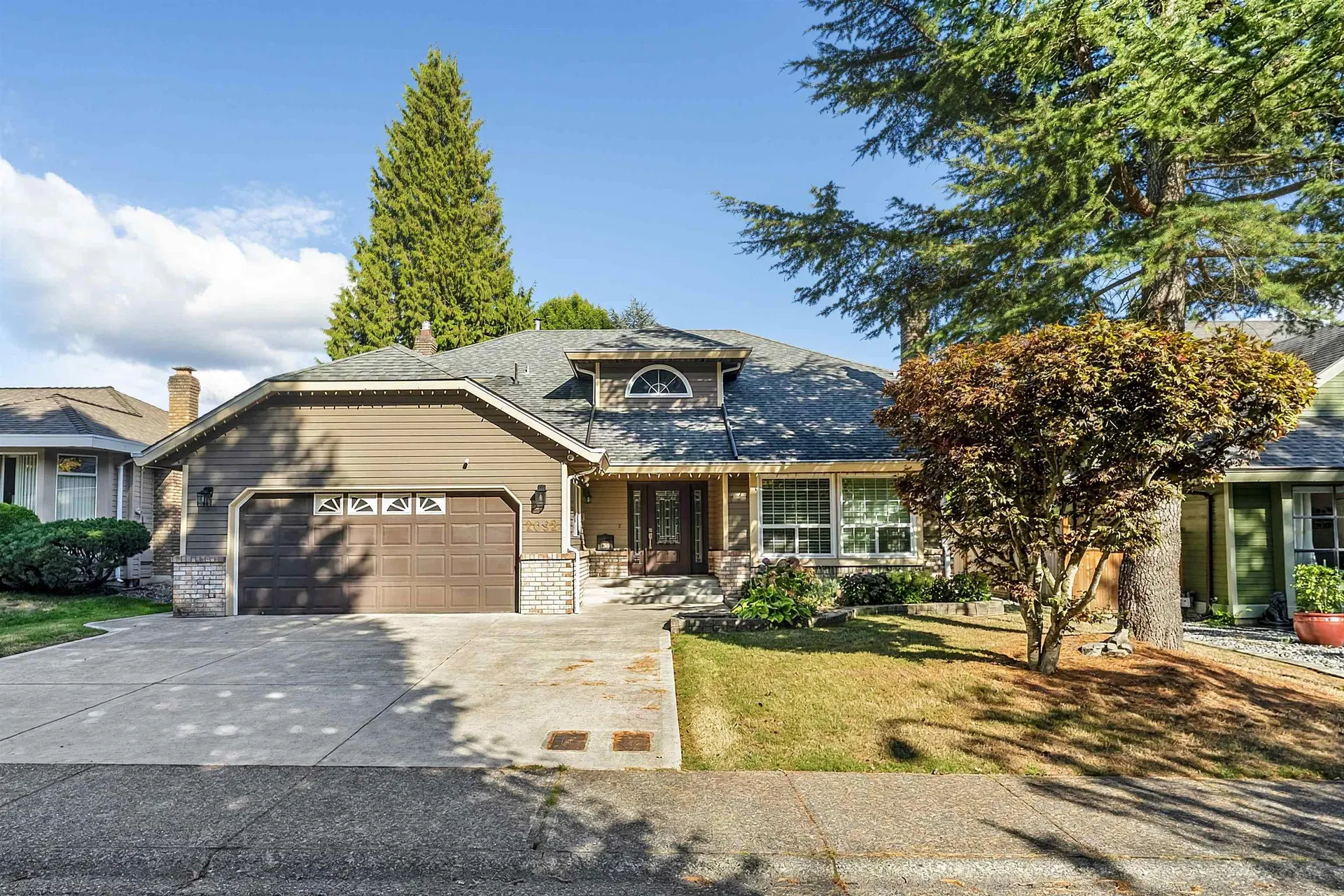 Photo 1 of 31 at 2092 148 Street