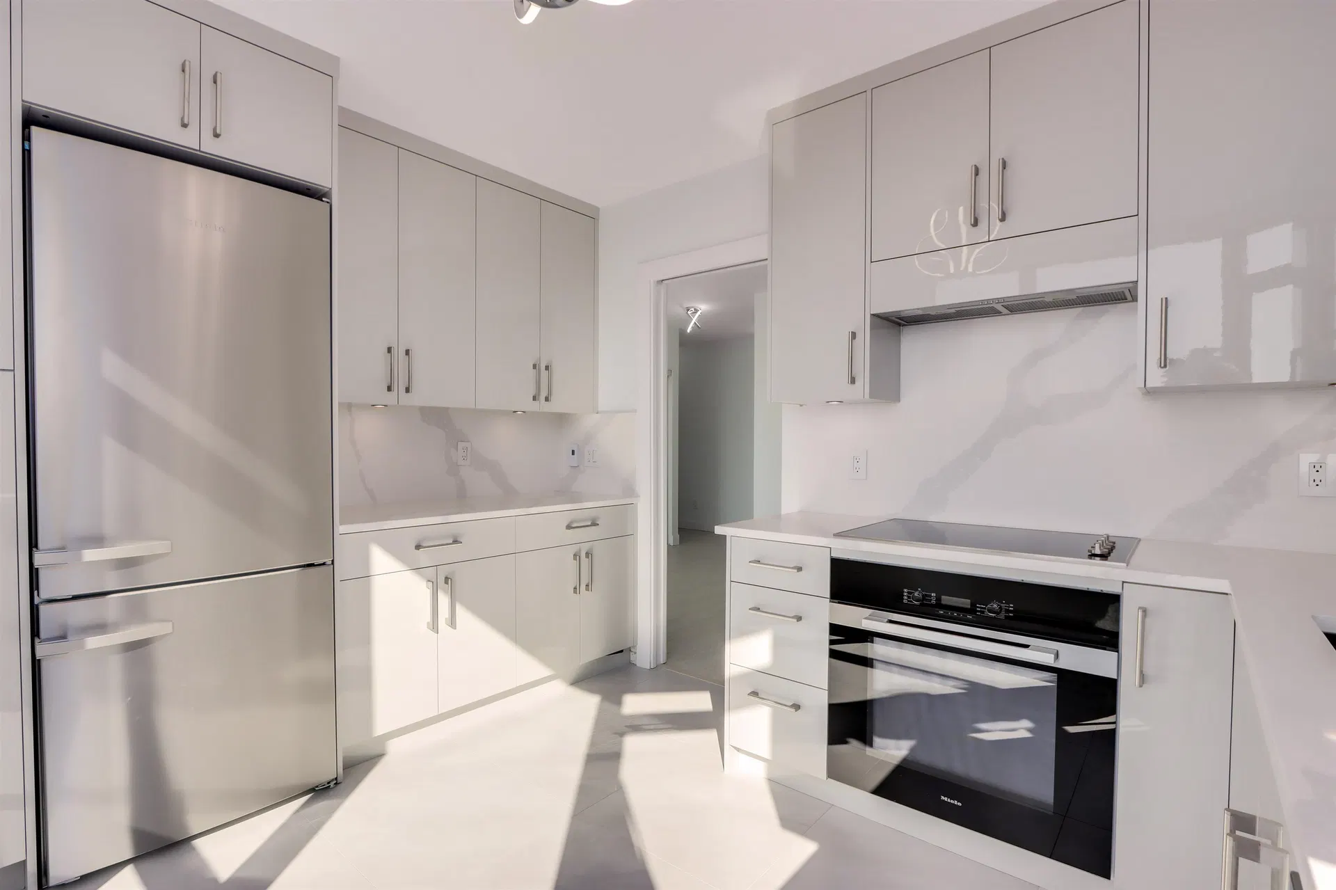 #1203 – 140 14th Street