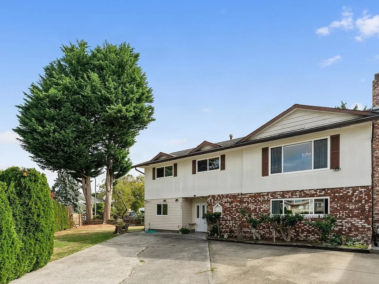 Photo 2 of 39 at 6220 Spender Drive