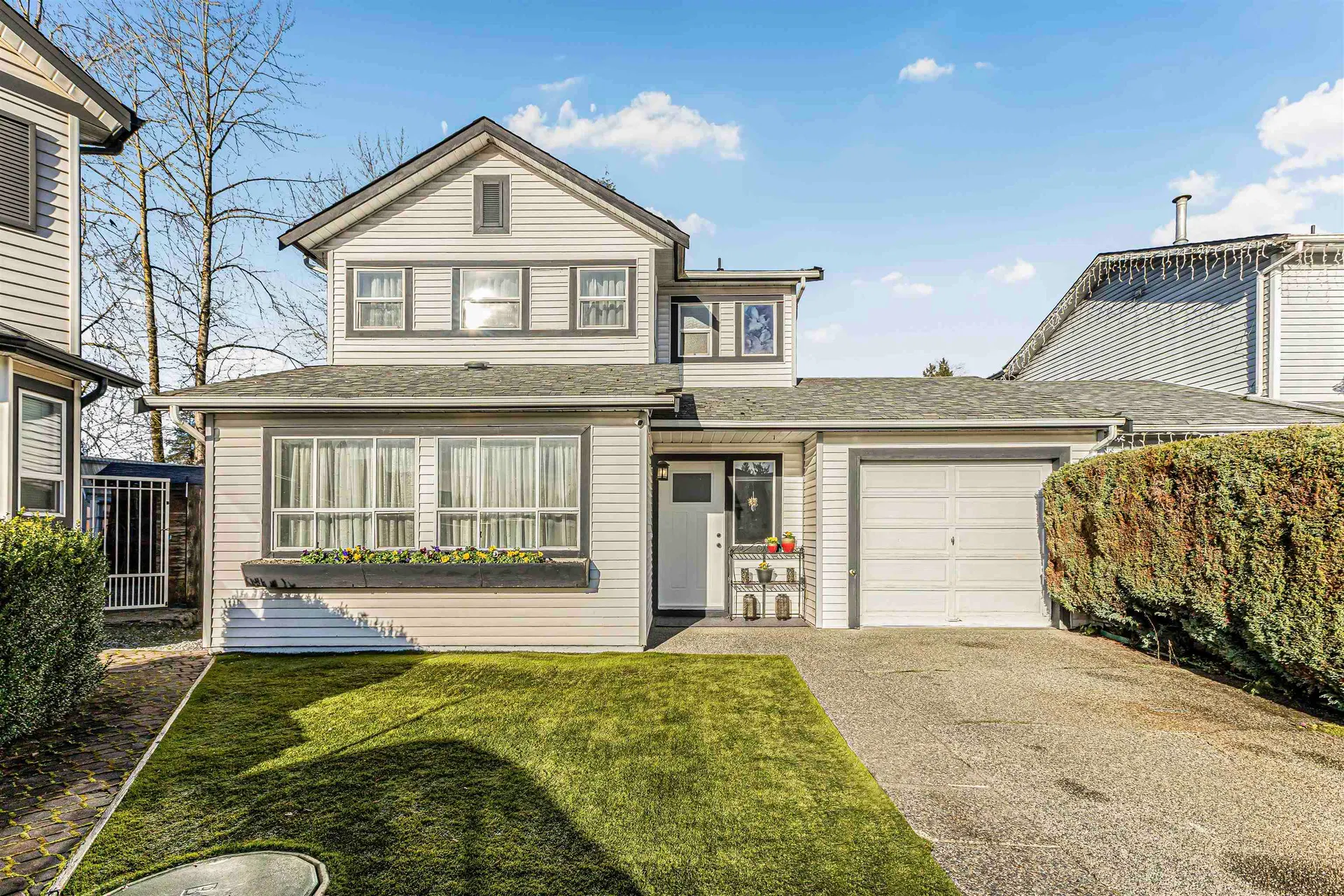 Photo 2 of 40 at #15 – 11125 232nd Street