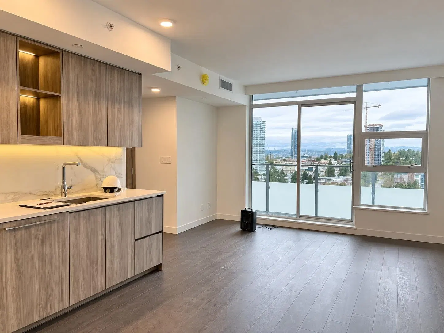 Photo 3 of 10 at #14xx – 13768 100 Avenue