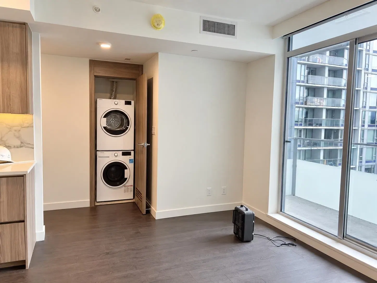 Photo 5 of 10 at #14xx – 13768 100 Avenue