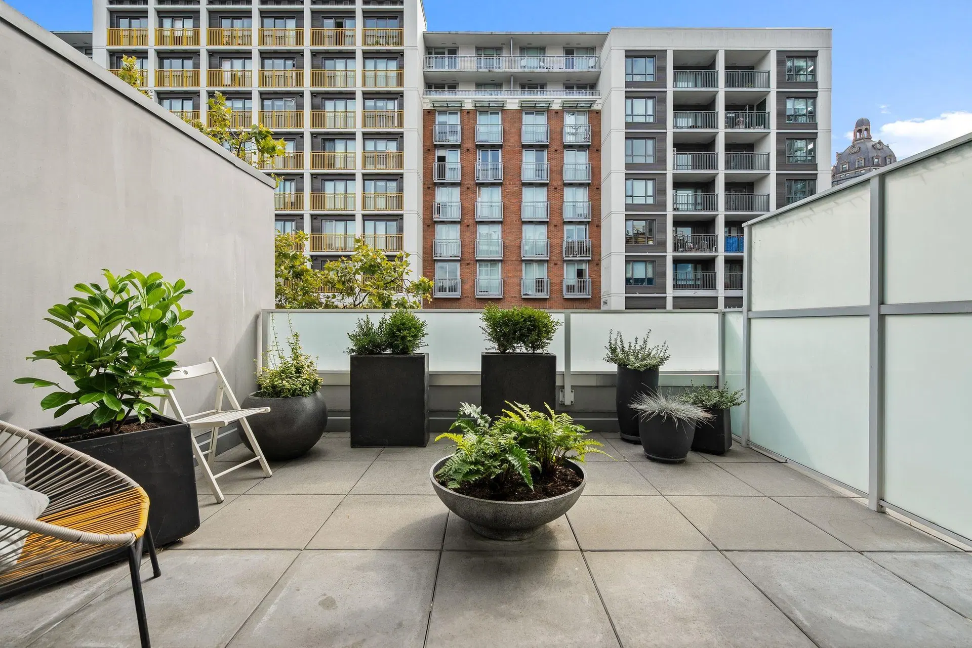 Photo 5 of 40 at #409 – 53 W Hastings Street