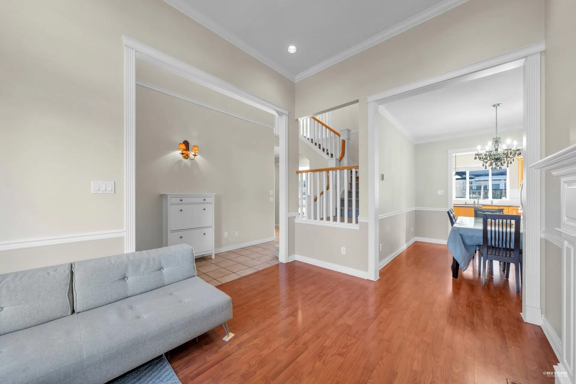 Photo 4 of 27 at 9171 Pauleshin Crescent