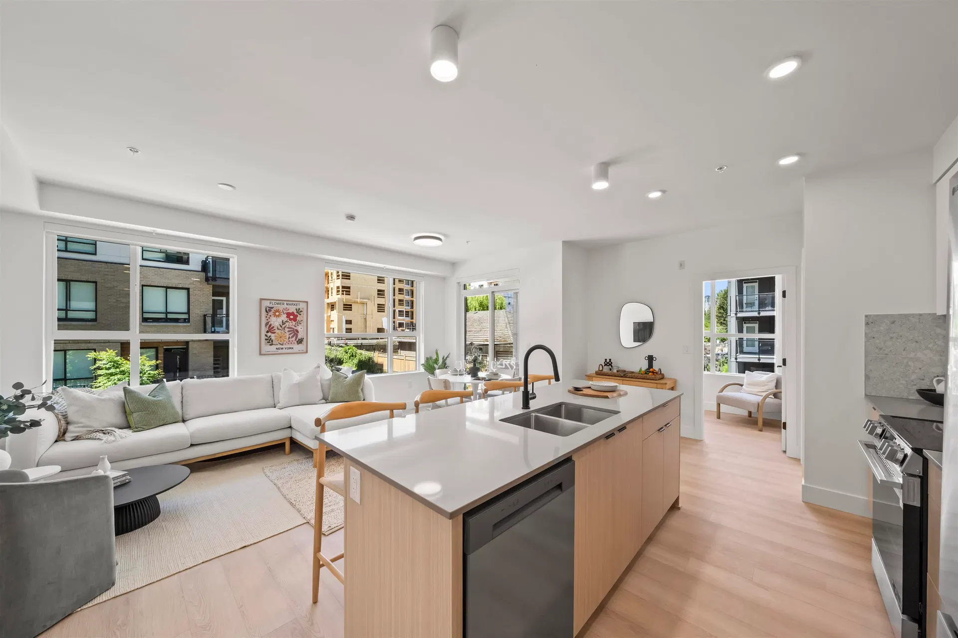 Photo 2 of 40 at #220 – 13455 94a Avenue