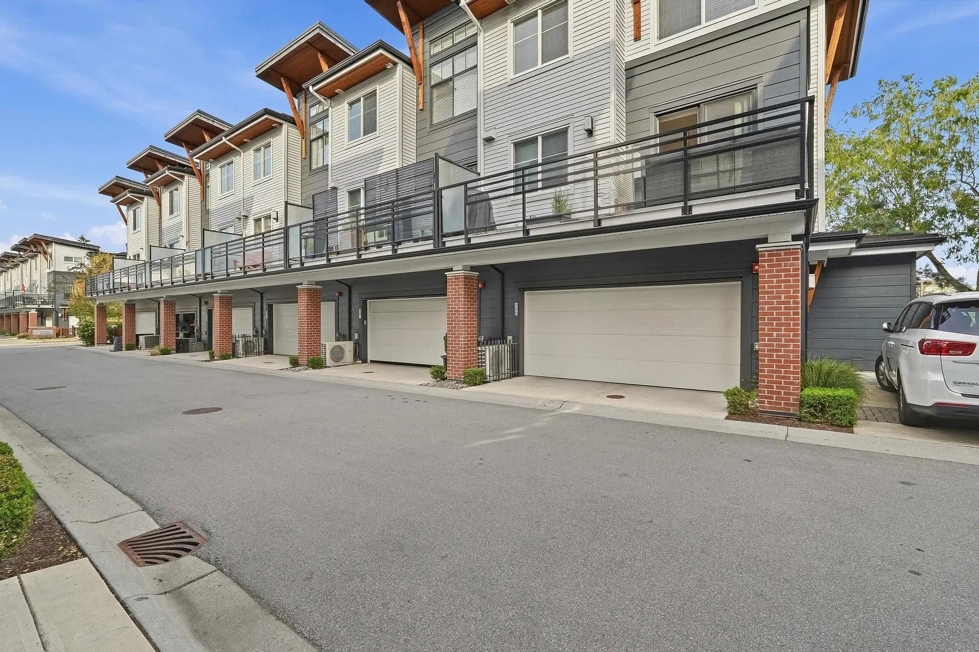 Photo 2 of 33 at #36 – 22128 48a Avenue