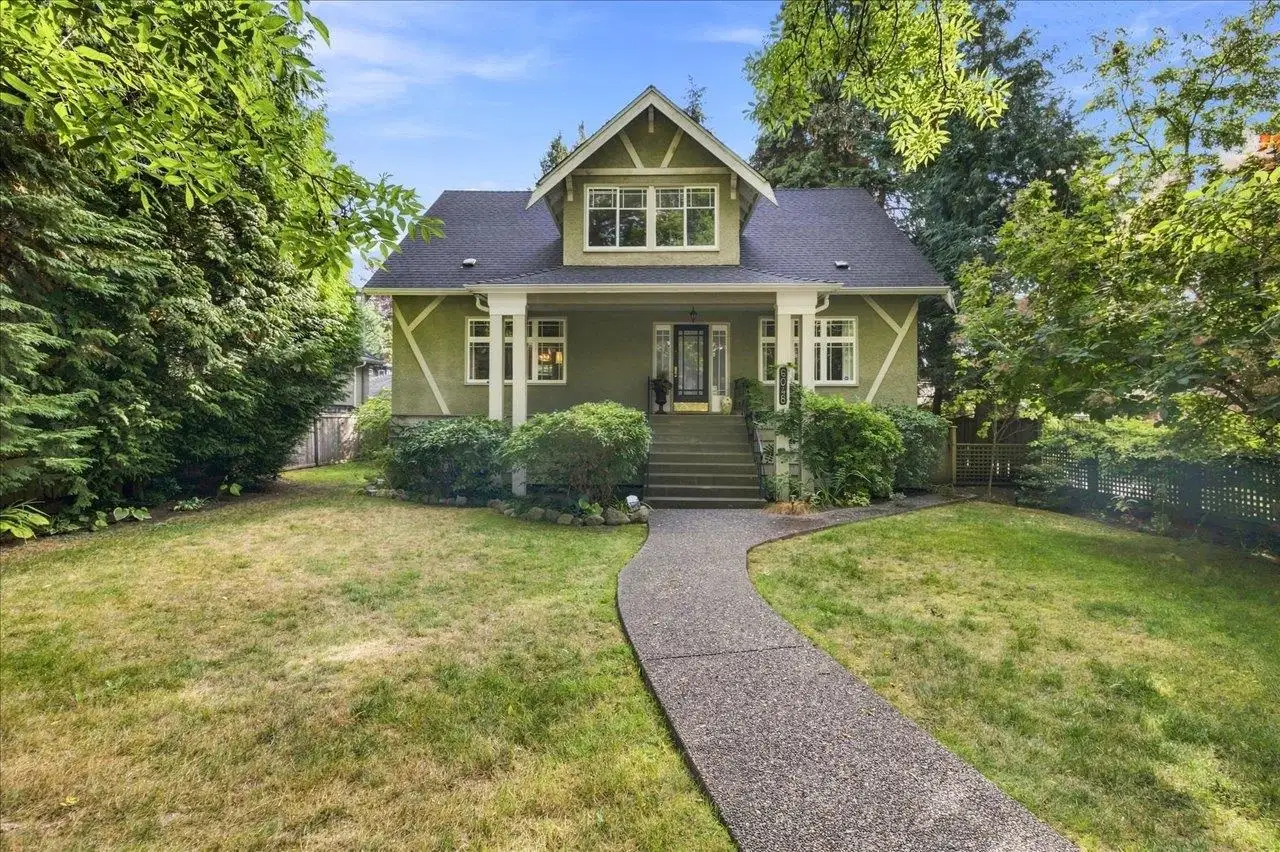 6048 Elm Street