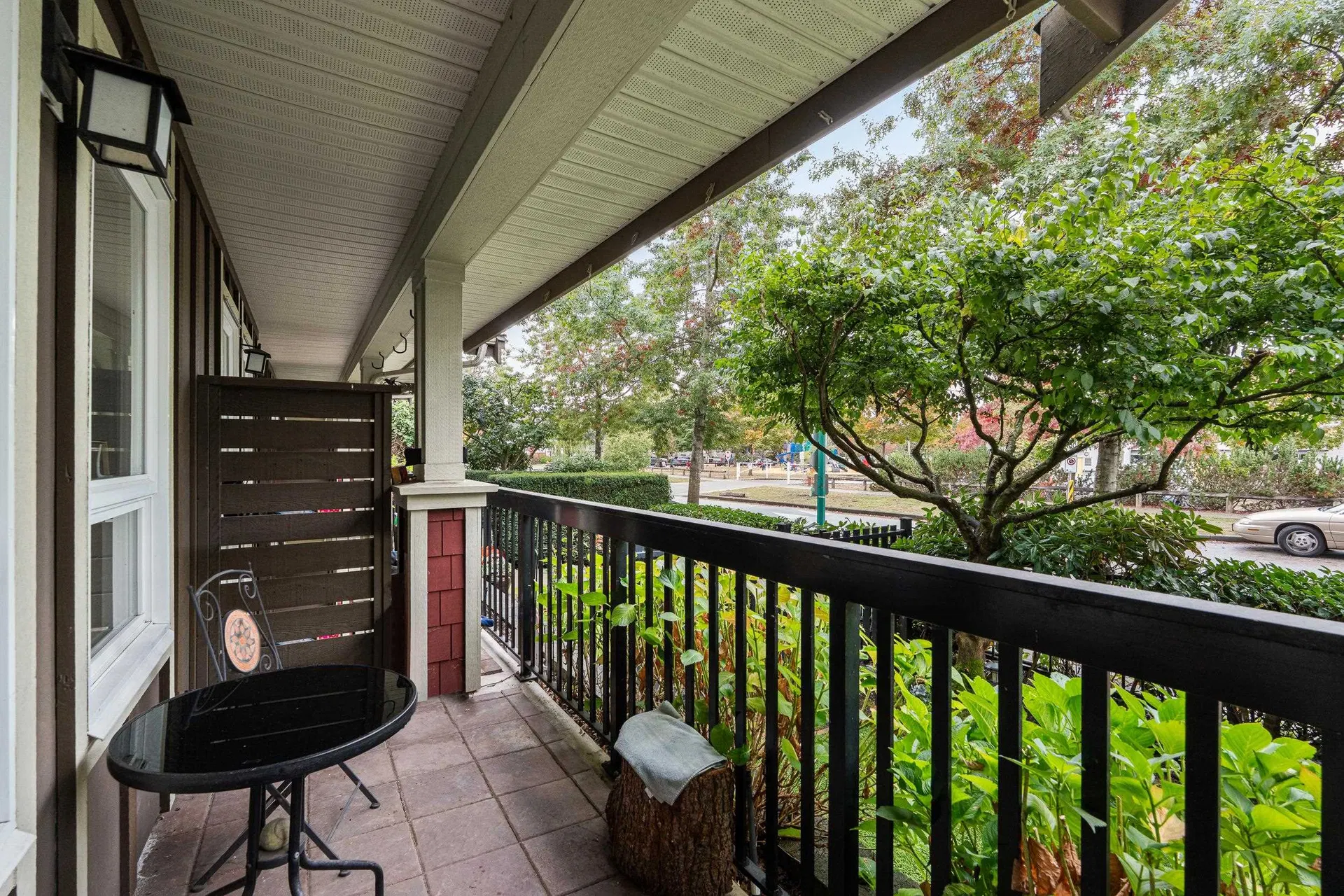 Photo 4 of 33 at #7 – 7088 191 Street