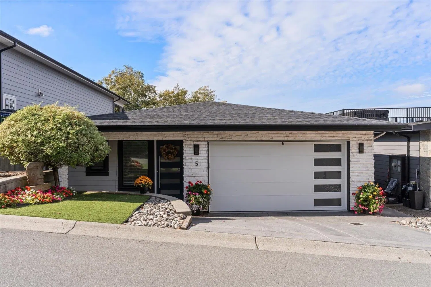 Photo 1 of 33 at #5 – 5248 Goldspring Place
