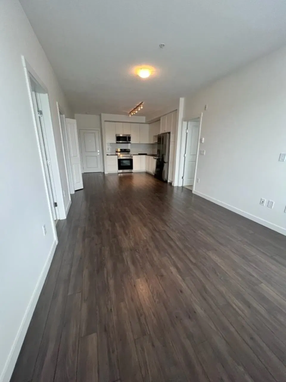 Photo 3 of 11 at #202 – 15815 85 Avenue