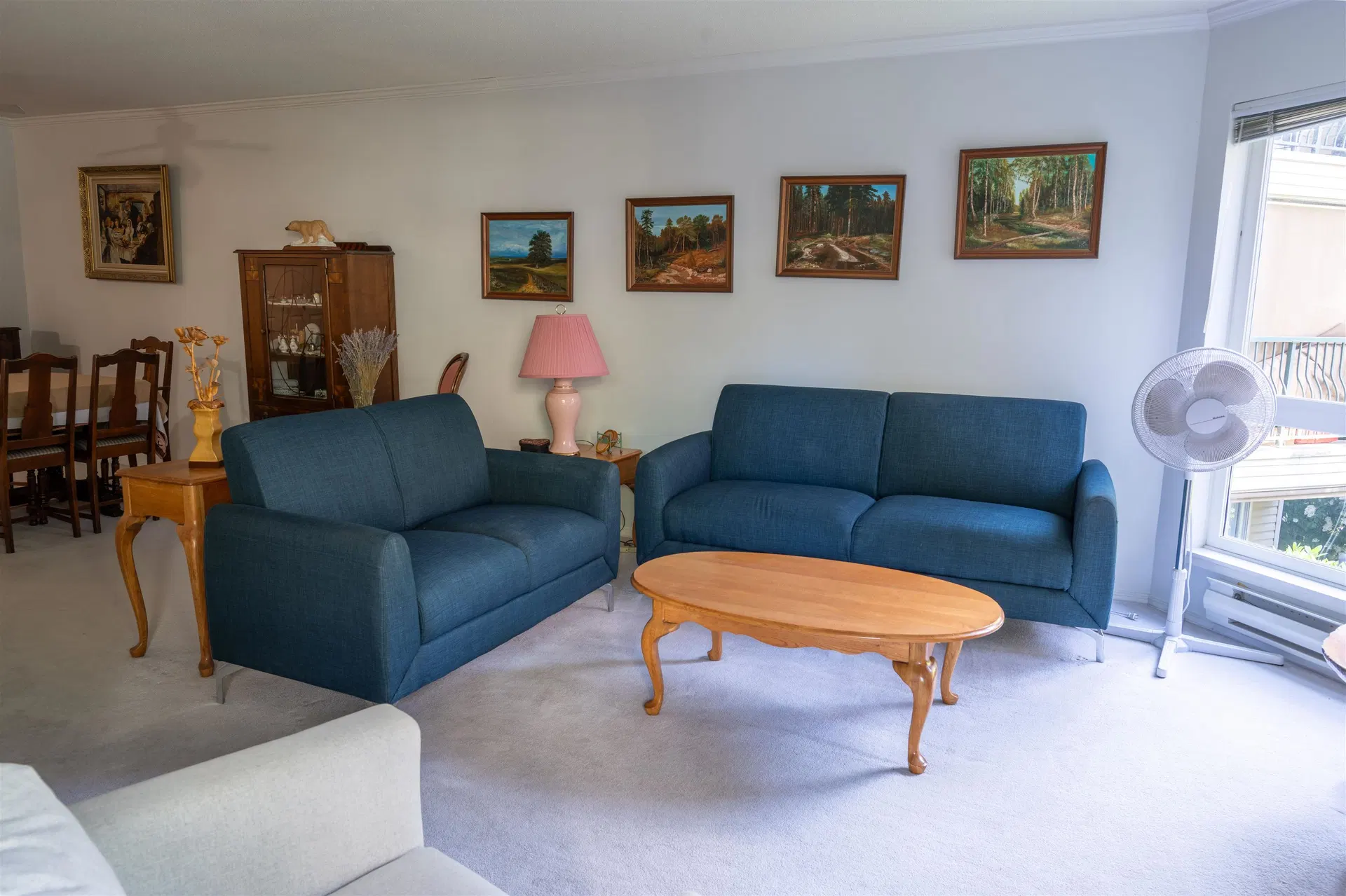 Photo 4 of 36 at #205 – 3172 Gladwin Road