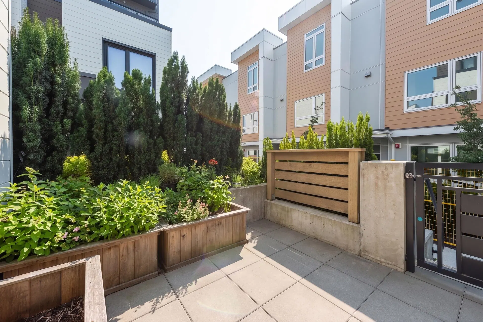 Photo 2 of 22 at #301 – 606 Foster Avenue