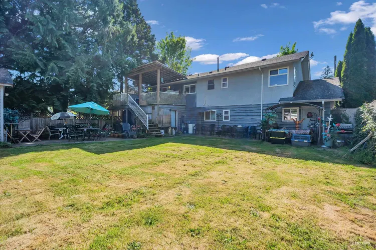 Photo 5 of 20 at 3786 Killarney Street