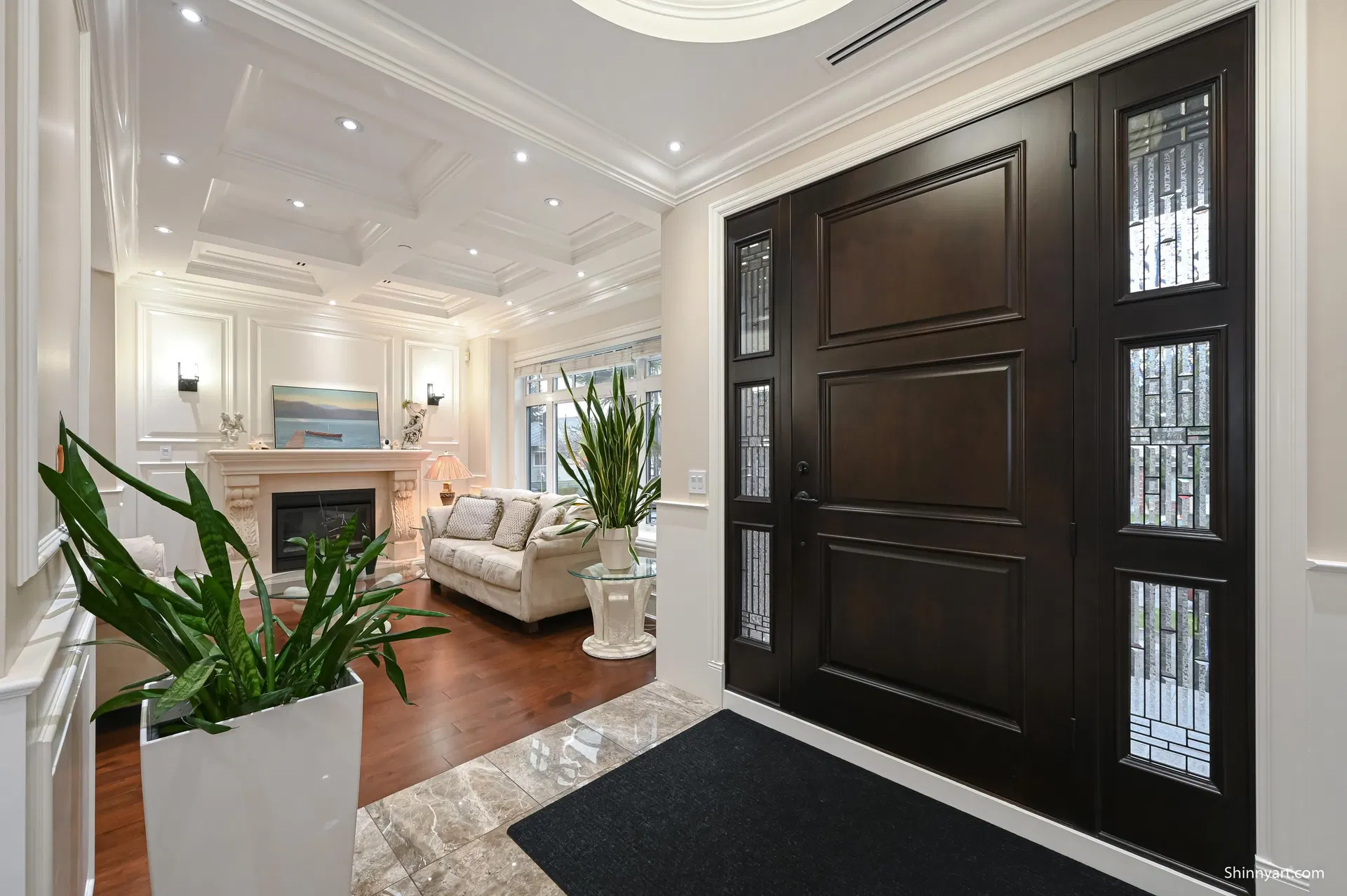 Photo 5 of 35 at 1091 E 55th Avenue