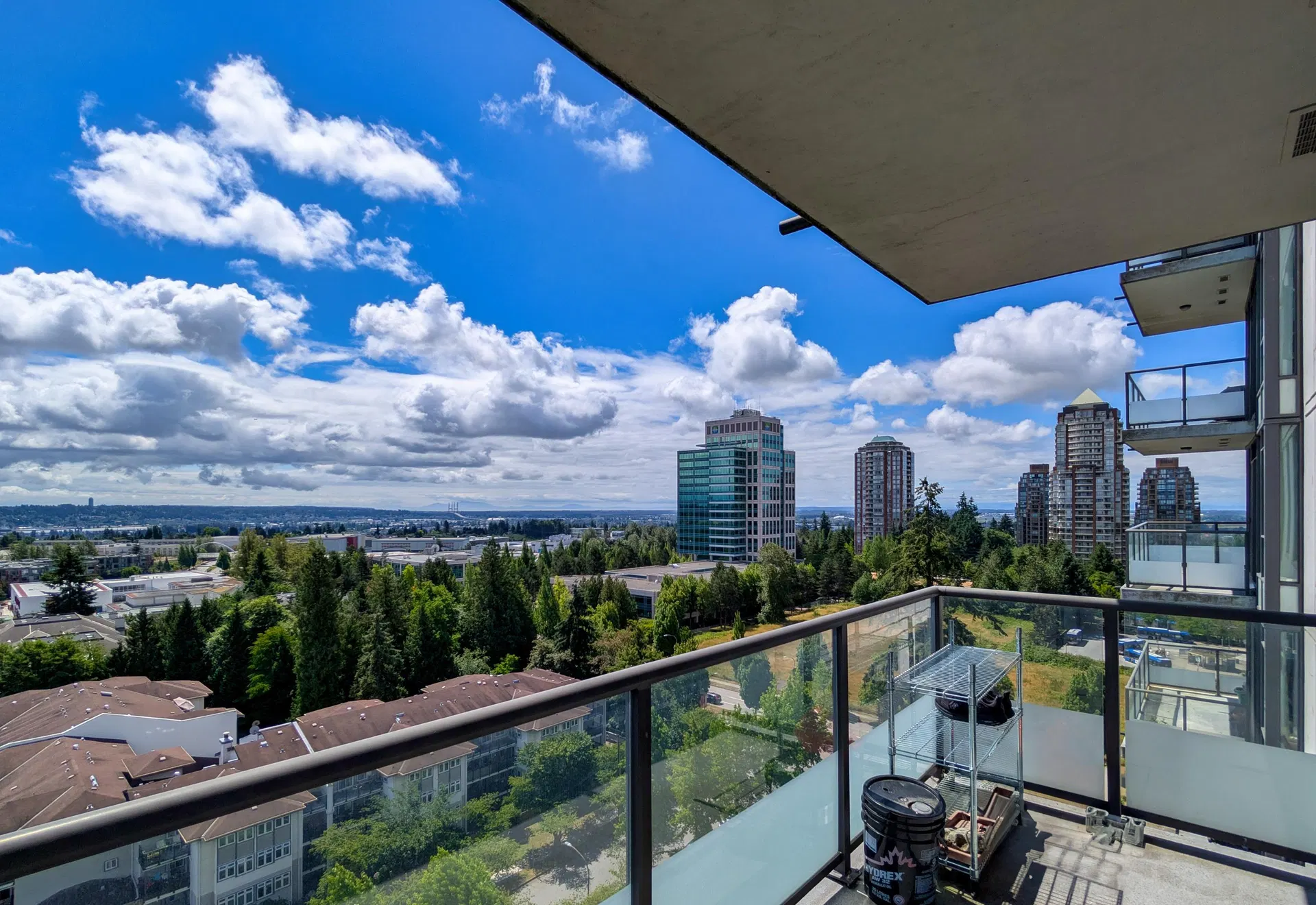 Photo 3 of 29 at #1707 – 7088 18th Avenue