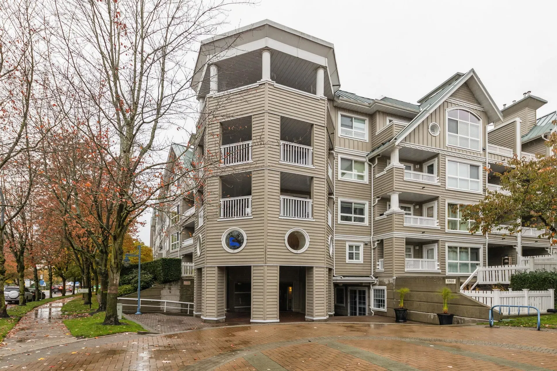 Photo 2 of 24 at #110 – 5900 Dover Crescent