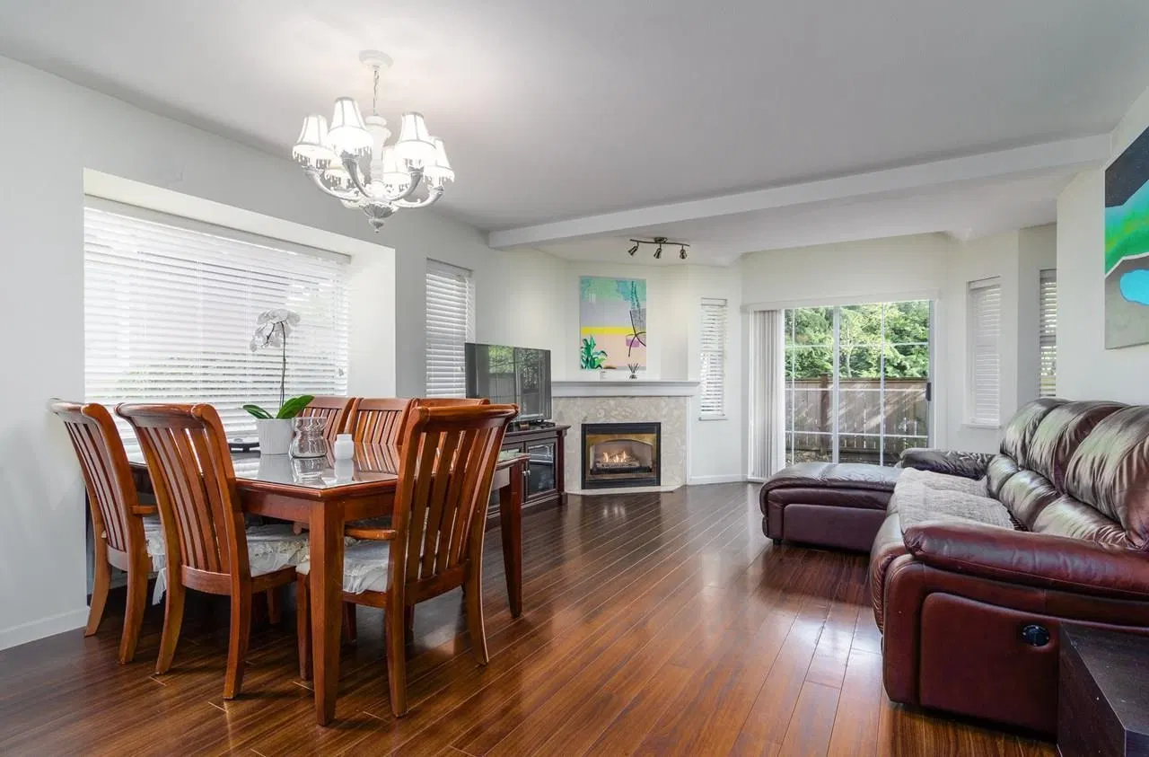 Photo 4 of 21 at #6 – 7488 Salisbury Avenue