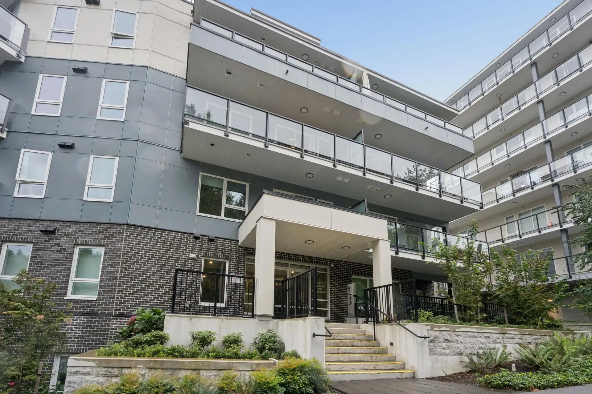 #106 – 1100 Clarke Road