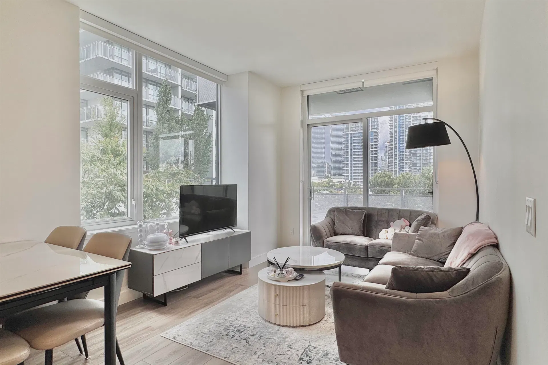 Photo 3 of 24 at #301 – 4433 Alaska Street