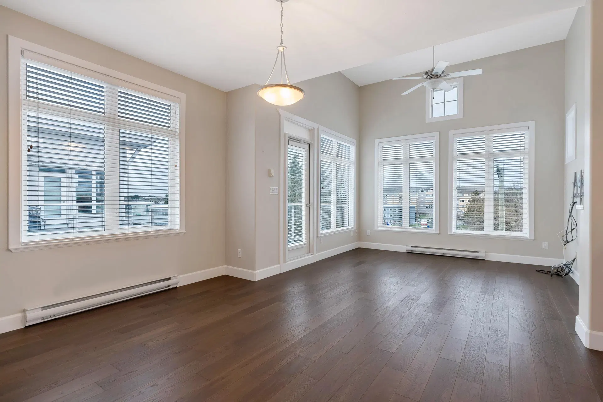 Photo 2 of 24 at #417 – 4280 Moncton Street