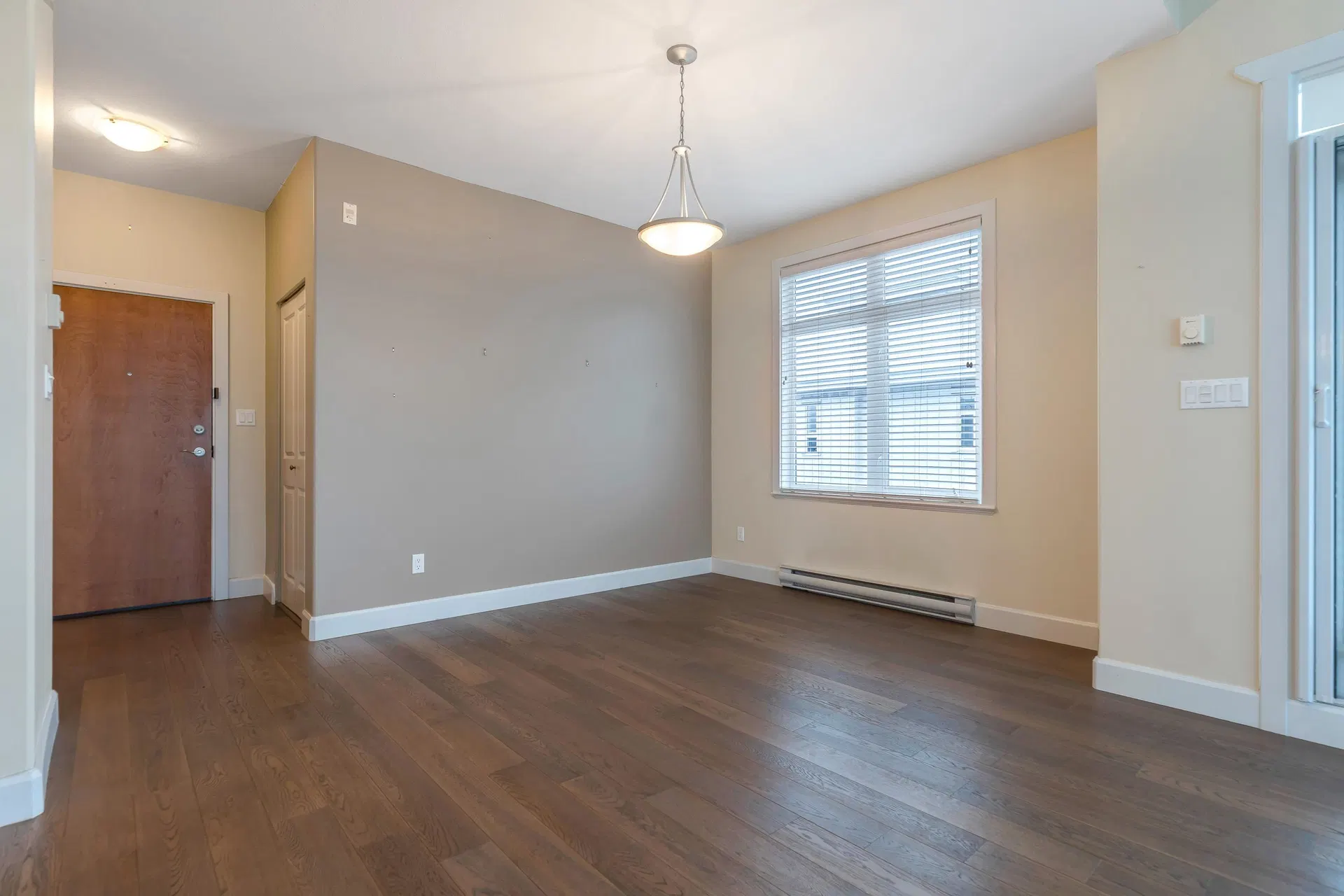 Photo 4 of 24 at #417 – 4280 Moncton Street