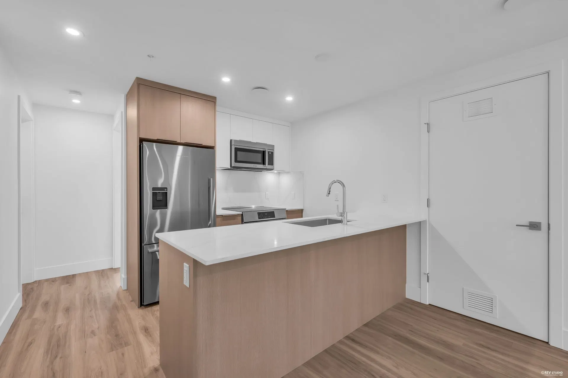 Photo 3 of 40 at #104 – 2250 E 1st Avenue