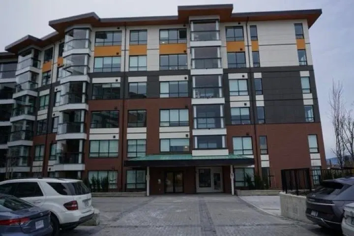 Photo 1 of 21 at #507 – 11641 227 Street