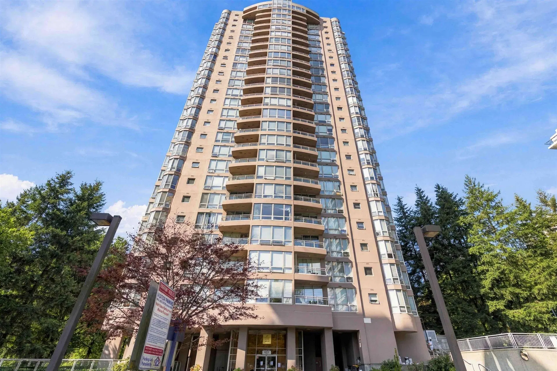 #2205 – 9603 Manchester Drive