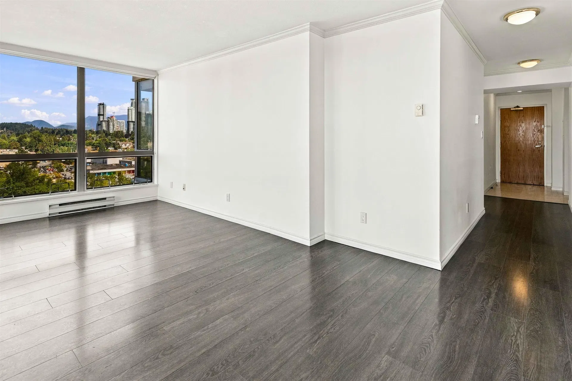 Photo 4 of 40 at #2205 – 9603 Manchester Drive