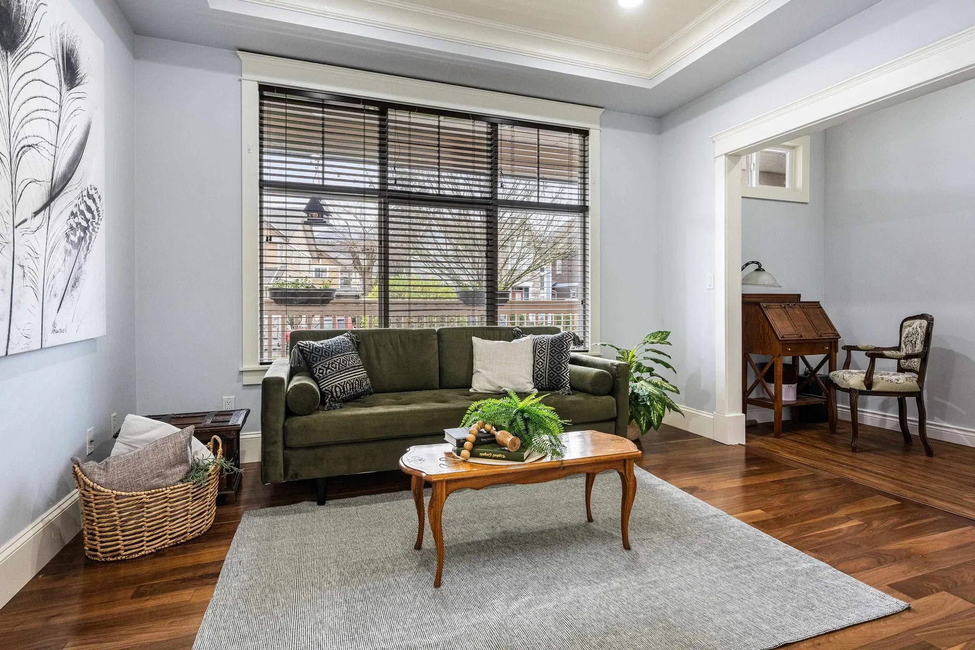 Photo 5 of 40 at 5853 Garrison Boulevard