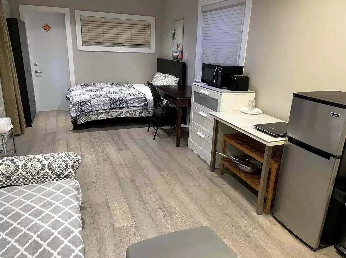 326 W 48Th Ave 48th Avenue
