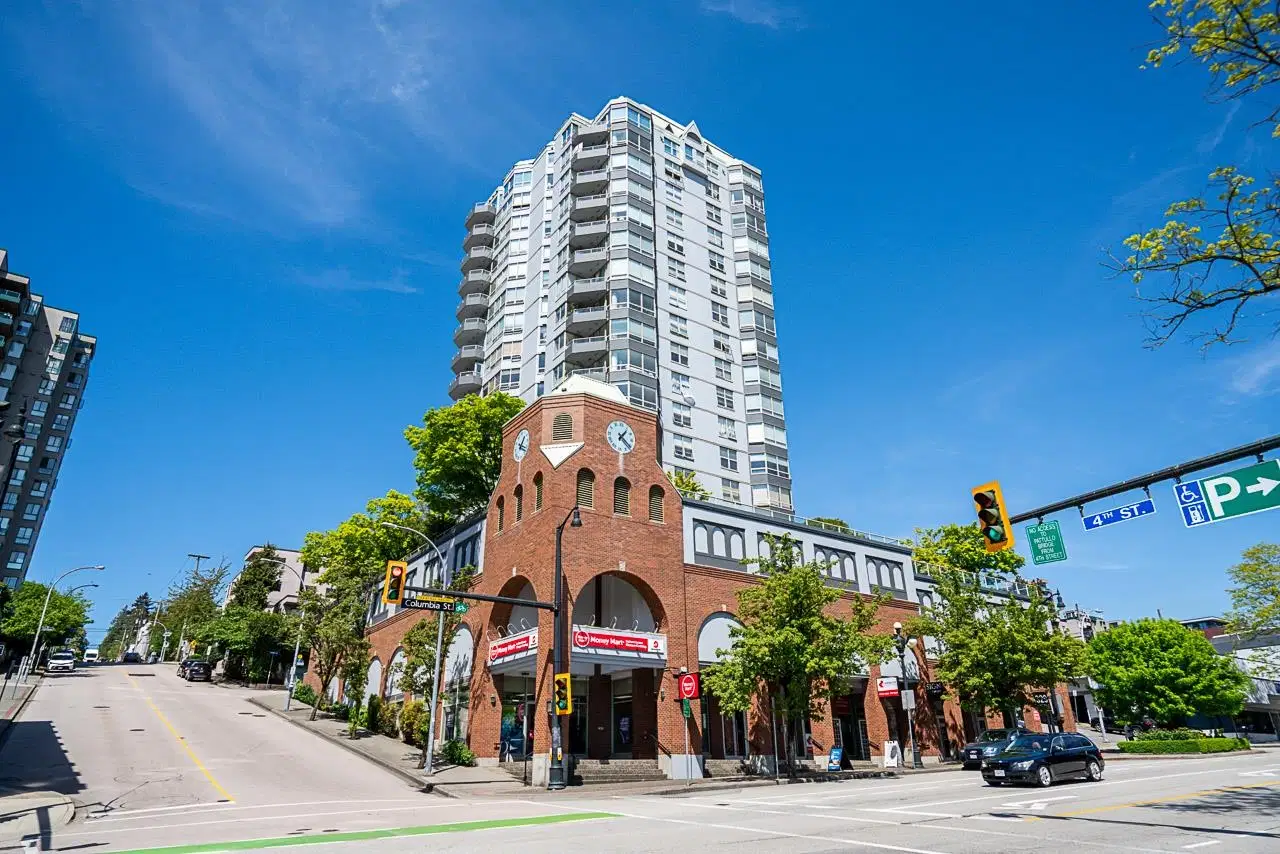 #1000 – 328 Clarkson Street