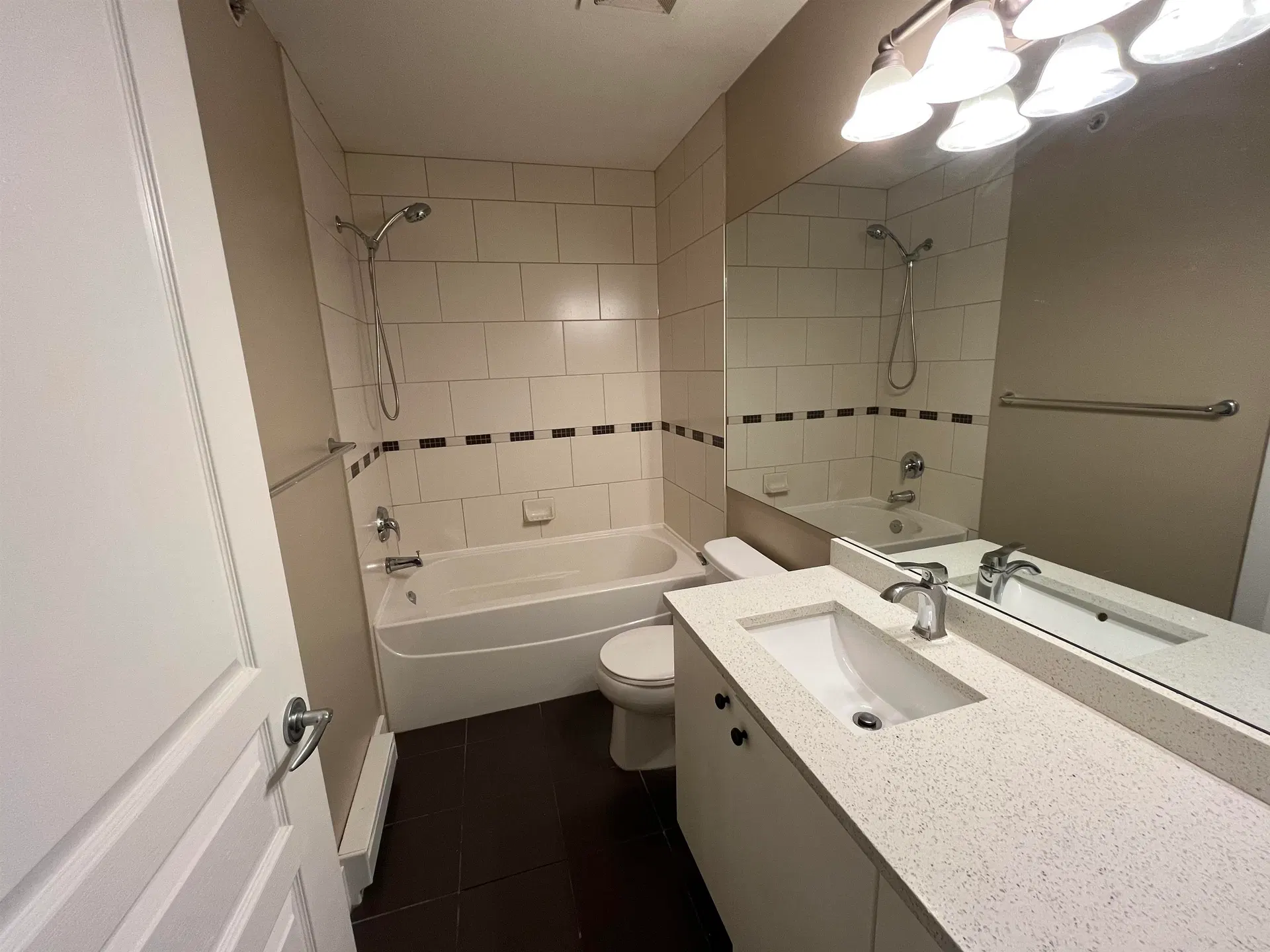 Photo 4 of 18 at #48 – 7428 Southwynde Avenue