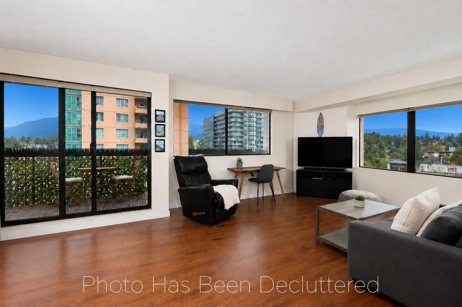 Photo 5 of 23 at #507 – 1515 Eastern Avenue