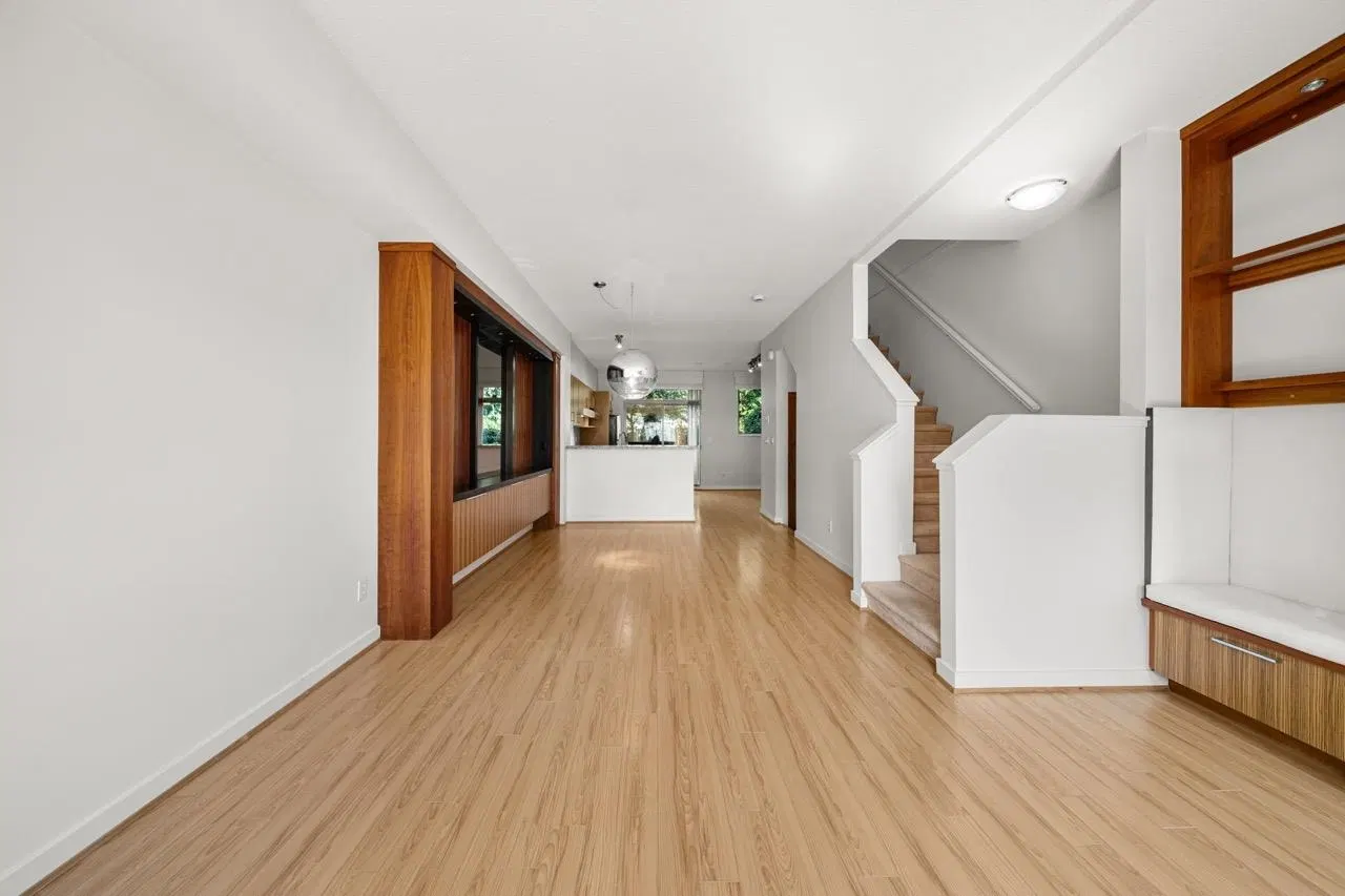 Photo 3 of 31 at #3 – 301 Klahanie Drive