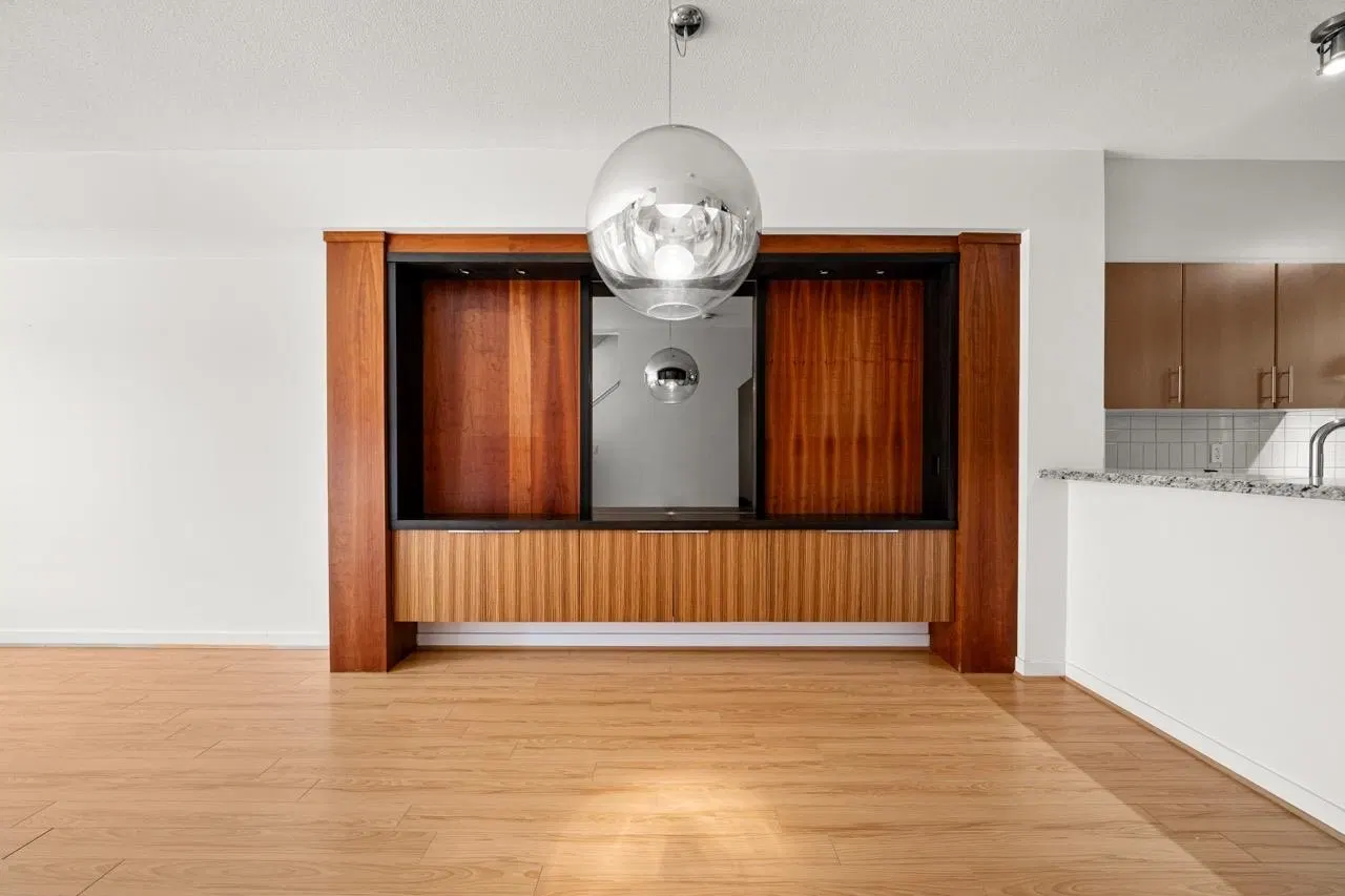 Photo 5 of 31 at #3 – 301 Klahanie Drive