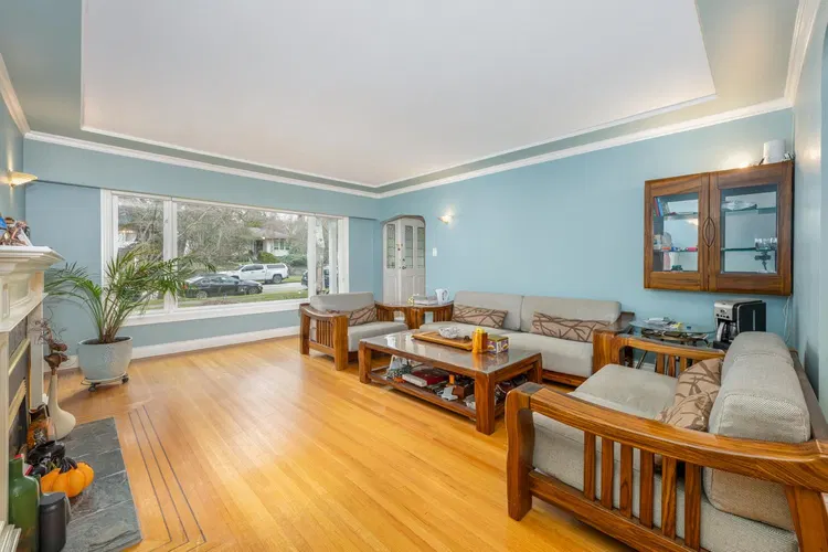 Photo 3 of 26 at 4090 W 35th Avenue