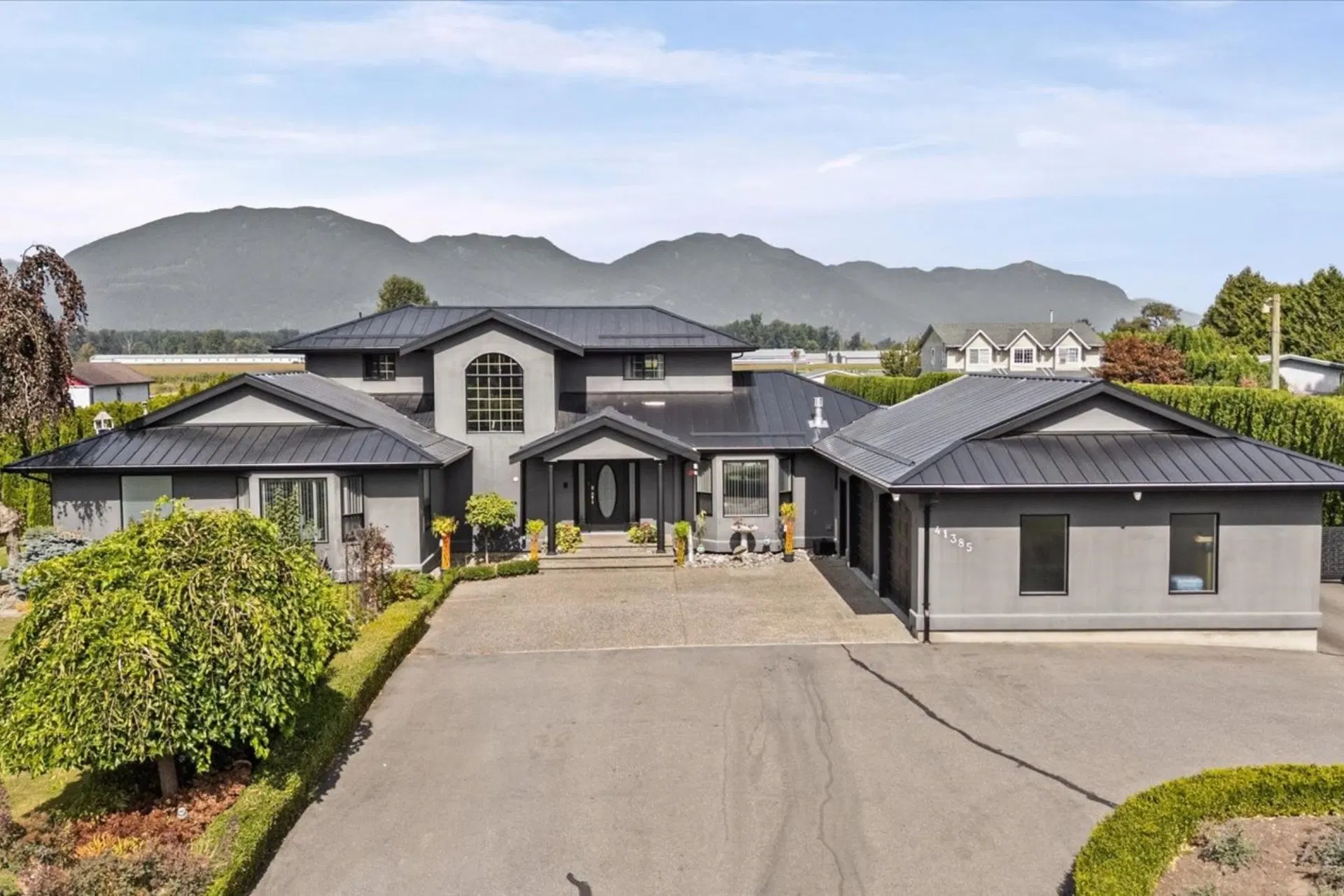 Photo 1 of 40 at 41385 South Sumas Road