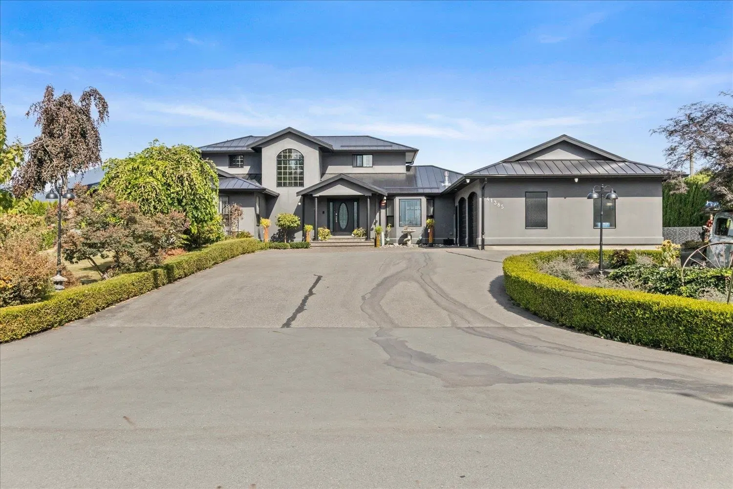 Photo 3 of 40 at 41385 South Sumas Road