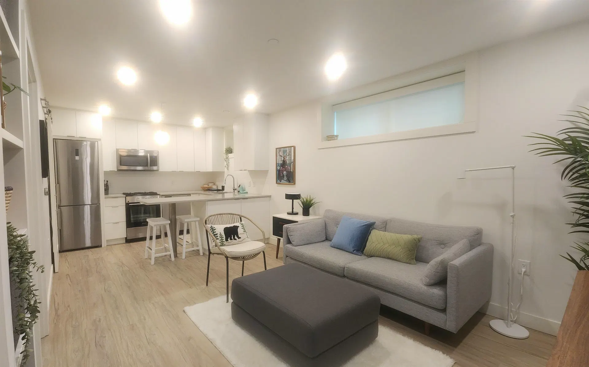 Photo 4 of 19 at #1 Bdrm suite – 163 W 20th Avenue